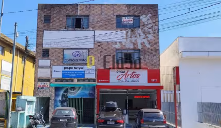 Sala Aluga em JD. Santo Eduardo Zona Sul