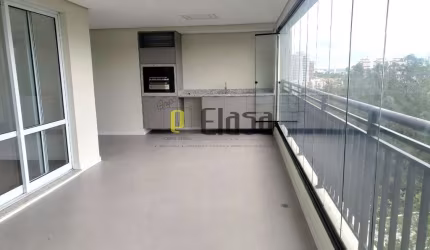 Apartamento em Condomínio Av. Interlagos