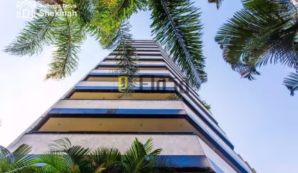Belíssimo apartamento com 4  dormitórios, 4 suítes, 6 vagas, 640,00m².