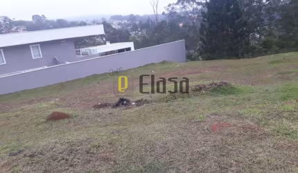 Terreno disponível para venda