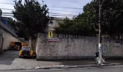 PREDIO COM RENDA