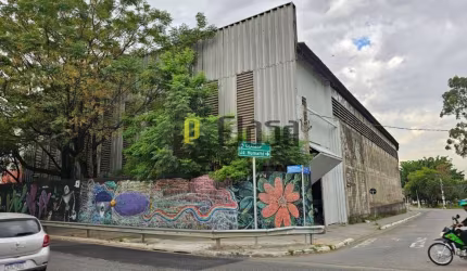 Casa comercial para alugar na Rua Ministro Silva Maia, 55, Jardim Humaitá, São Paulo, 2036 m2 por R$ 66.000