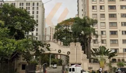 Apartamento amplo 2dormitorios sendo 1 suite , 2 vagas,sala estar e jantar,2 vaga