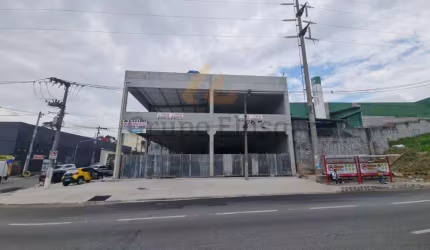 Oportunidade Única: Imóvel Comercial de 1.200m² com Nicho para Elevador
