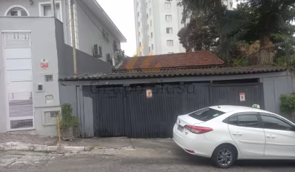 Casa Térrea , Conforto e Localização Privilegiada em Santo Amaro!