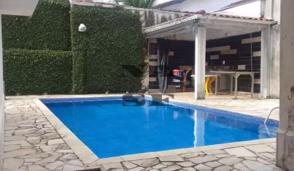 Casa para locação com piscina, Sumaré, Caraguatatuba, SP
