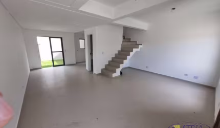Sobrado com 3 quartos  à venda, 101.00 m2 por R$629000.00  - Lindoia - Curitiba/PR