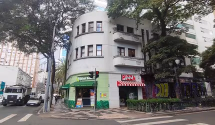 Apartamento com 2 quartos  à venda, 110.00 m2 por R$820000.00  - Centro - Curitiba/PR