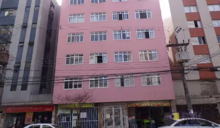 Apartamento com 1 quarto  para alugar, 25.00 m2 por R$1300.00  - Centro - Curitiba/PR