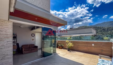 Cobertura duplex para venda possui 165m² com 4 quartos em Gávea - Rio de Janeiro
