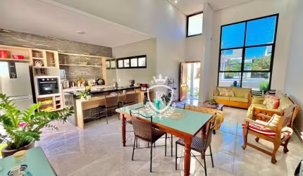 Casa à venda, 138 m² por R$ 750.000,00 - Condomínio Jardim Guarujá - Salto/SP
