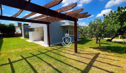 Casa no Condomínio Palmeiras Imperiais
