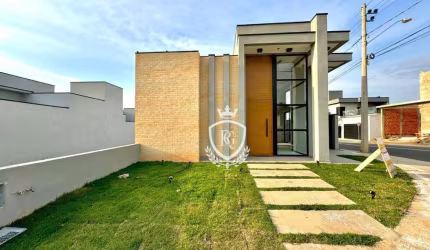 Casa com 3 dormitórios à venda, 123 m² por R$ 850.000,00 - Condomínio Parque Imperial - Salto/SP