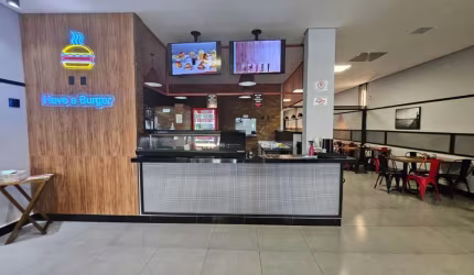 ESPAÇO GASTRONÔMICO COM 374,85 M2, NO CORAÇÃO DE SÃO VICENTE/SP