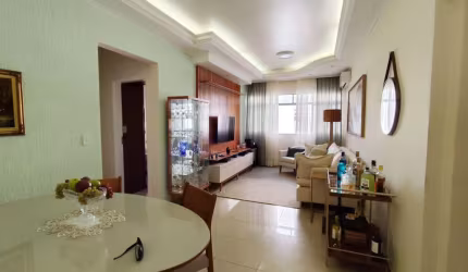 APARTAMENTO 96 M² COM 2 QUARTOS SENDO 1 SUÍTE DEPENDÊNCIA COMPLETA DE SERVIÇO , DUAS VAGAS DEMARCADAS DE GARAGEM A UM QUARTEIRÃO DA PRATA DO BOQUEIRAÃO EM SANTOS
