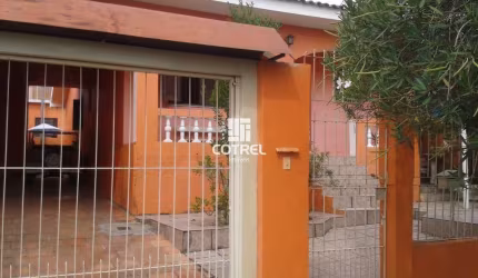 Casa á venda com 6 dormitórios no Bairro Dom Antônio Reis