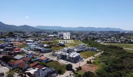 Terreno medindo 14x25 no Bairro Camobi na Cidade de Santa Maria/RS