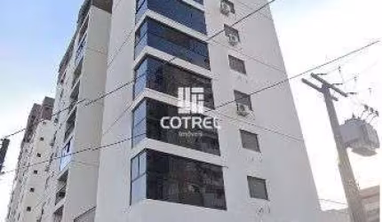 Apartamento central 2 dormitórios sendo 1 suíte e 1 vaga de garagem localizado n