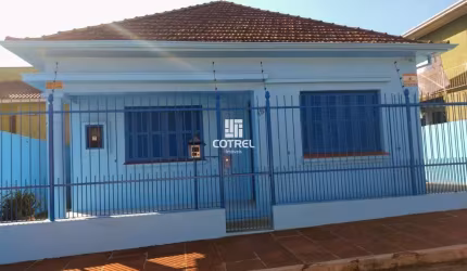 Casa 3 dormitórios á venda no Bairro Nsª Srª Perpetuo