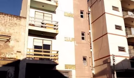 Apartamento com 1 dormitório no Edifício Mariana