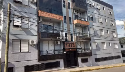 Linda cobertura com piscina na Rua Appel, Bairro Fátima na cidade de Santa Maria