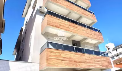 Cobertura 3 dormitórios sendo 1 suíte e 2 vagas de garagem no Bairro Camobi loca