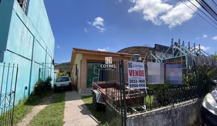 Casa 3 dormitórios no Bairro Km3 localizado na Cidade de Santa Maria  - RS