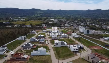Terreno com 405 m² no condomínio fechado Viarregio