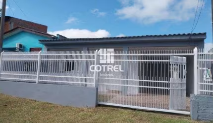 Casa para venda com 2 dormitórios, 1 vaga de garagem situada no Bairro Tancredo