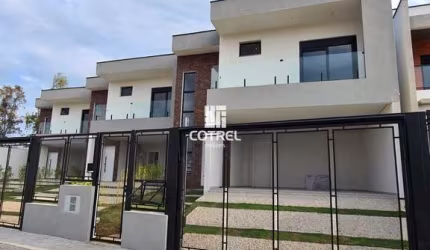 Casa para venda com 3 dormitórios 1 sendo suíte, 2 vagas de garagem situada no B