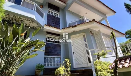 Casa para locação 4 dormitórios, 1 suíte, 2 vagas de garagem, situada no bairro