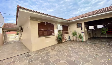 Casa à venda e para locação 3 dormitórios, situada no bairro São José, na cidade