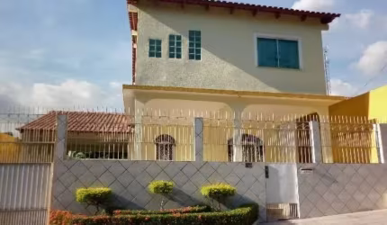 CASA DUPLEX PARA VENDA NO COLINA DO ALEIXO