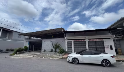 CASA PARA VENDA NO CIDADE DE DEUS