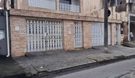 Casa com edicula no Rádio Clube