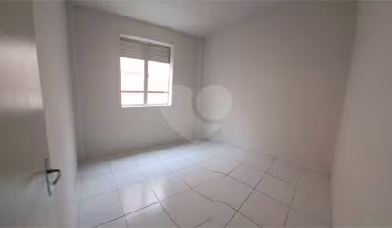 Apartamento com 2 quartos à venda em Santana - RJ