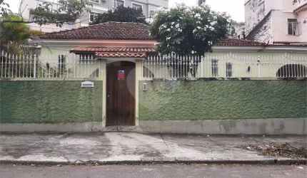 Casa com 3 quartos à venda em Icaraí - RJ