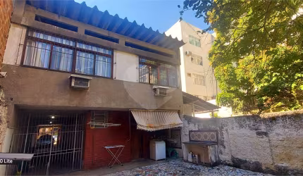 Casa com 5 quartos à venda em Centro - RJ