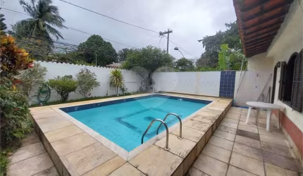Condomínio com 3 quartos à venda em Itaipu - RJ