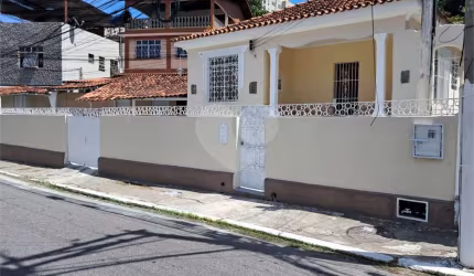 Casa com 2 quartos à venda em Fonseca - RJ