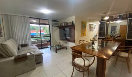 Apartamento com 3 quartos à venda em São Francisco - RJ