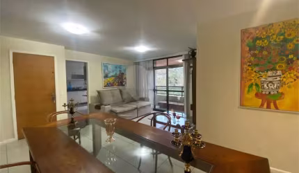 Apartamento com 3 quartos à venda em São Francisco - RJ