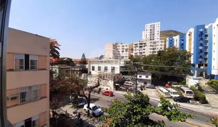 Apartamento com 3 quartos à venda em Santana - RJ