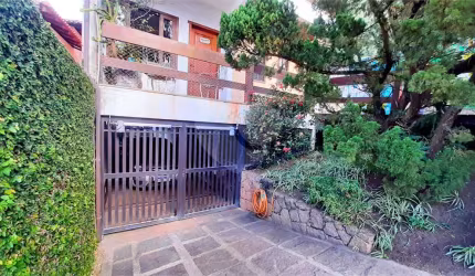 Condomínio com 3 quartos à venda em Badu - RJ