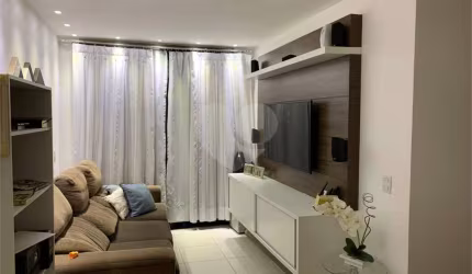 Apartamento com 2 quartos à venda em Badu - RJ