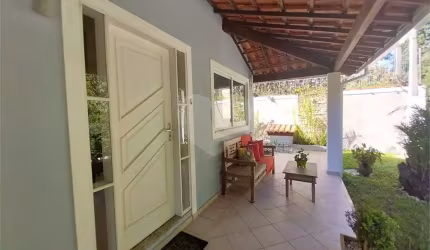 Condomínio com 5 quartos à venda em Sapê - RJ
