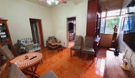 Apartamento com 2 quartos à venda em Icaraí - RJ