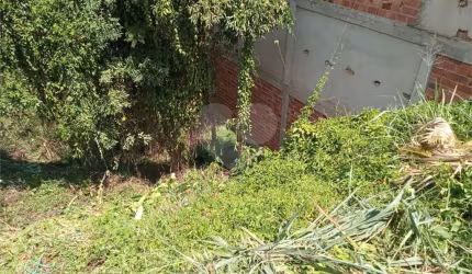 Terreno à venda em São Francisco - RJ