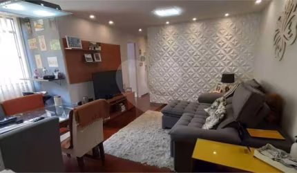 Apartamento com 2 quartos à venda em Engenhoca - RJ