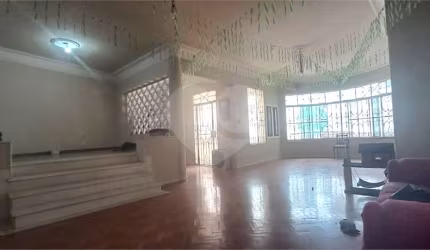 Casa com 3 quartos à venda em Icaraí - RJ